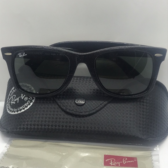 Ray-Ban Other - Authentic Wayfarer Rayban very Lightly used 2140-F